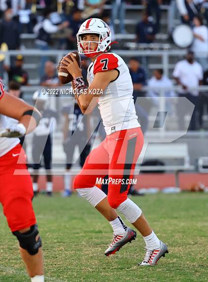 Thumbnail 2 in Harvard-Westlake vs. Venice photogallery.