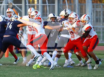 Thumbnail 2 in Harvard-Westlake vs. Venice photogallery.