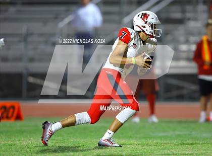 Thumbnail 3 in Harvard-Westlake vs. Venice photogallery.