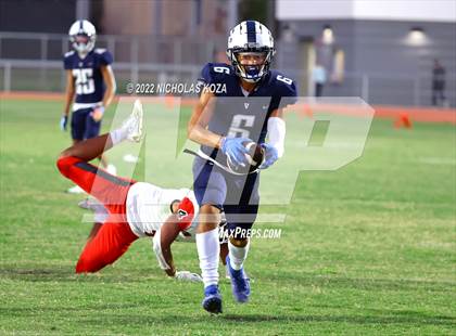 Thumbnail 1 in Harvard-Westlake vs. Venice photogallery.