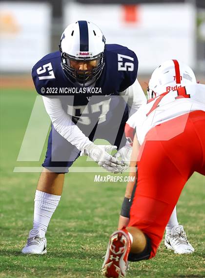 Thumbnail 3 in Harvard-Westlake vs. Venice photogallery.