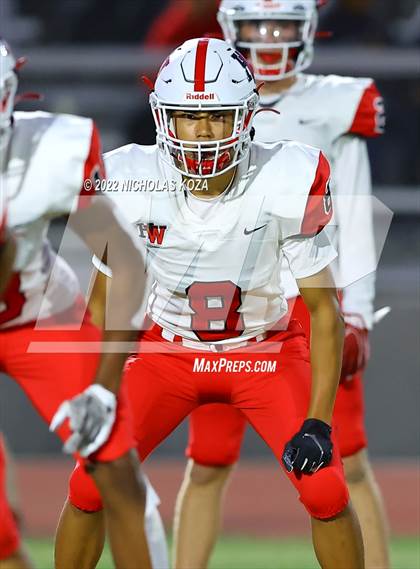 Thumbnail 1 in Harvard-Westlake vs. Venice photogallery.
