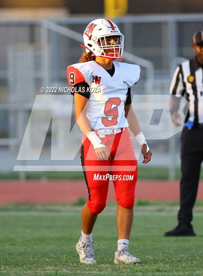 Thumbnail 2 in Harvard-Westlake vs. Venice photogallery.