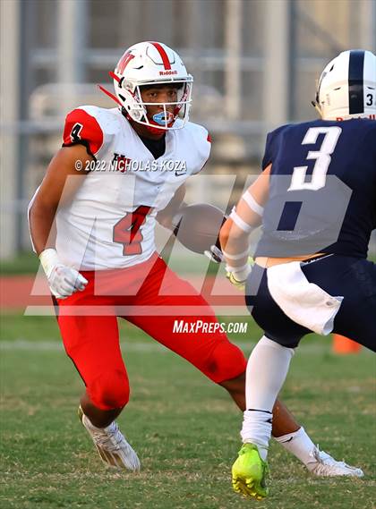 Thumbnail 2 in Harvard-Westlake vs. Venice photogallery.