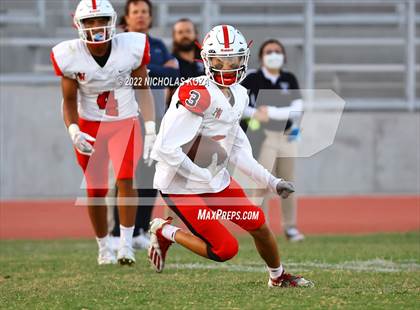 Thumbnail 1 in Harvard-Westlake vs. Venice photogallery.