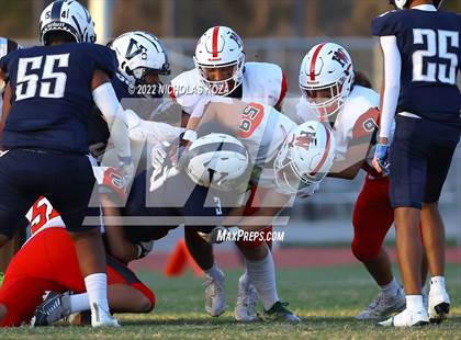 Thumbnail 1 in Harvard-Westlake vs. Venice photogallery.