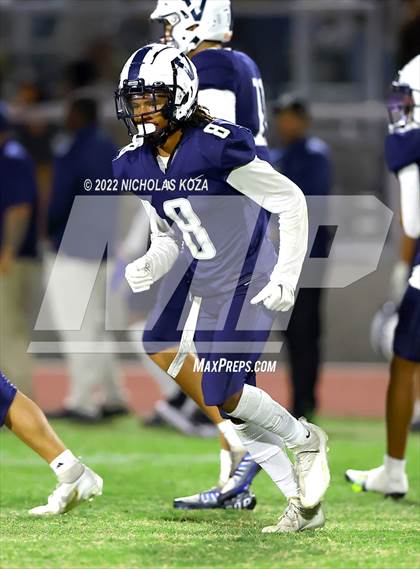 Thumbnail 2 in Harvard-Westlake vs. Venice photogallery.