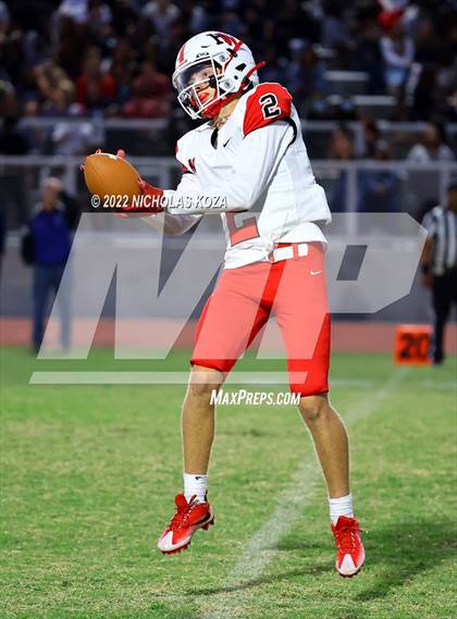 Thumbnail 1 in Harvard-Westlake vs. Venice photogallery.