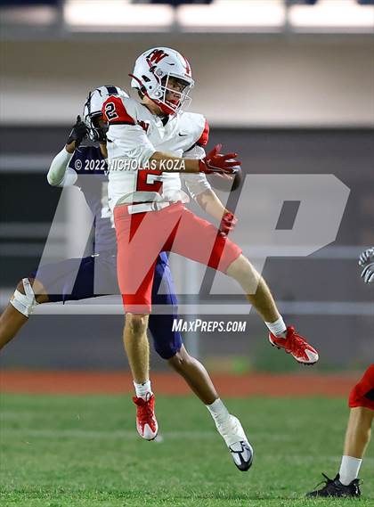 Thumbnail 2 in Harvard-Westlake vs. Venice photogallery.