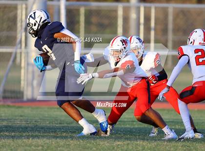 Thumbnail 3 in Harvard-Westlake vs. Venice photogallery.