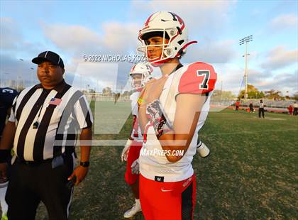 Thumbnail 1 in Harvard-Westlake vs. Venice photogallery.
