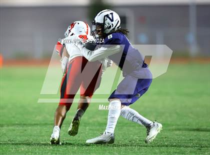 Thumbnail 2 in Harvard-Westlake vs. Venice photogallery.