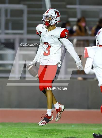Thumbnail 2 in Harvard-Westlake vs. Venice photogallery.