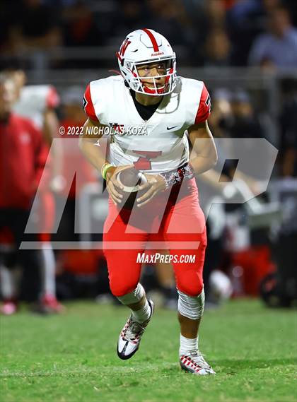 Thumbnail 1 in Harvard-Westlake vs. Venice photogallery.