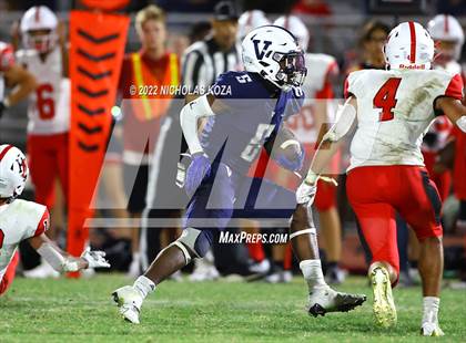 Thumbnail 3 in Harvard-Westlake vs. Venice photogallery.