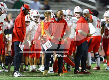 Thumbnail 2 in Harvard-Westlake vs. Venice photogallery.