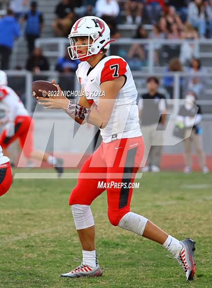 Thumbnail 3 in Harvard-Westlake vs. Venice photogallery.