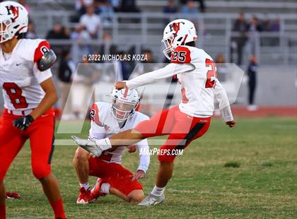 Thumbnail 3 in Harvard-Westlake vs. Venice photogallery.