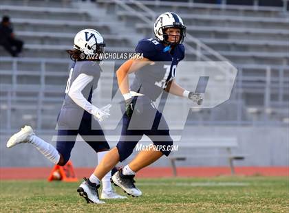 Thumbnail 2 in Harvard-Westlake vs. Venice photogallery.