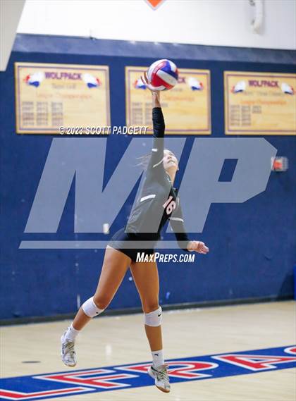 Thumbnail 3 in Hemet @ Great Oak photogallery.