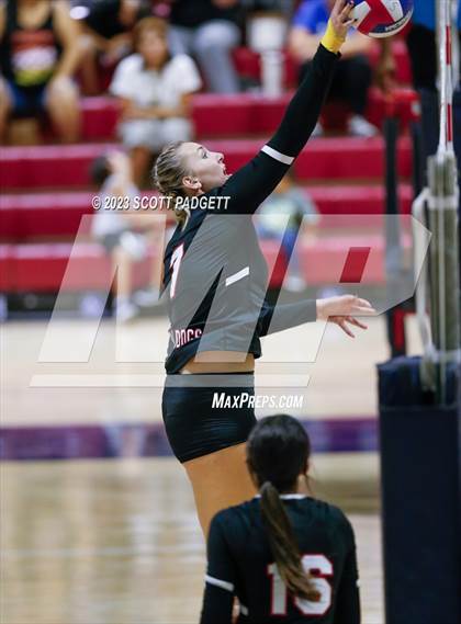Thumbnail 1 in Hemet @ Great Oak photogallery.