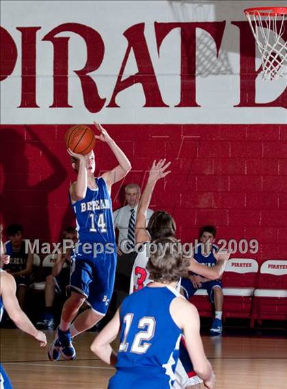 Thumbnail 2 in Berean Christian @ Washburn photogallery.