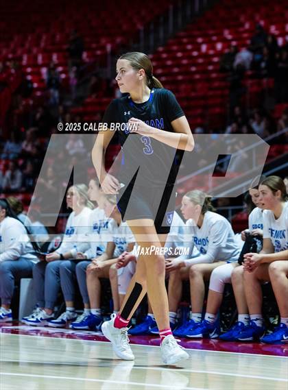 Thumbnail 3 in Bingham vs Fremont (UHSAA 6A Quarterfinal) photogallery.