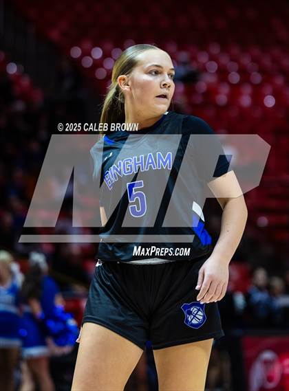 Thumbnail 2 in Bingham vs Fremont (UHSAA 6A Quarterfinal) photogallery.