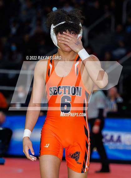 Thumbnail 1 in 2022 NYSPHSAA Wrestling Championships - Semi Finals photogallery.