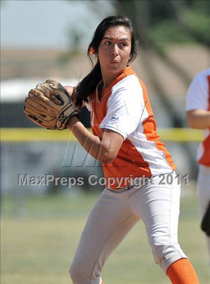Thumbnail 2 in St. Joseph @ Bishop Amat photogallery.
