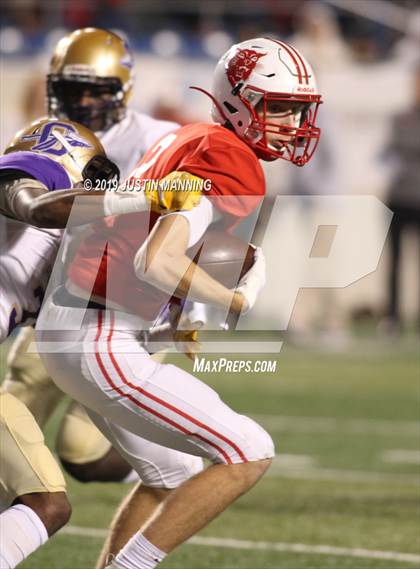 Thumbnail 2 in Osceola vs. Harding Academy (AAA 3A State Final) photogallery.