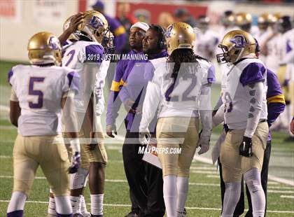 Thumbnail 2 in Osceola vs. Harding Academy (AAA 3A State Final) photogallery.