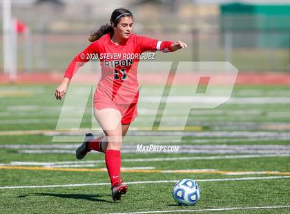 Thumbnail 1 in Ripon vs. El Camino (CIF SJS D4 Final) photogallery.