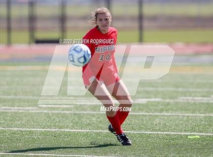 Thumbnail 3 in Ripon vs. El Camino (CIF SJS D4 Final) photogallery.