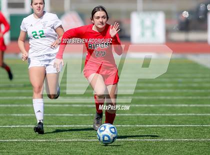 Thumbnail 1 in Ripon vs. El Camino (CIF SJS D4 Final) photogallery.