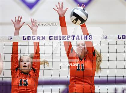 Thumbnail 1 in Wheelersburg vs. Adena (OHSAA D3 Regional) photogallery.