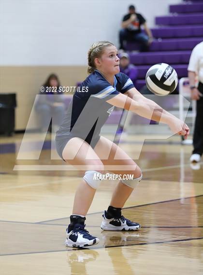 Thumbnail 3 in Wheelersburg vs. Adena (OHSAA D3 Regional) photogallery.