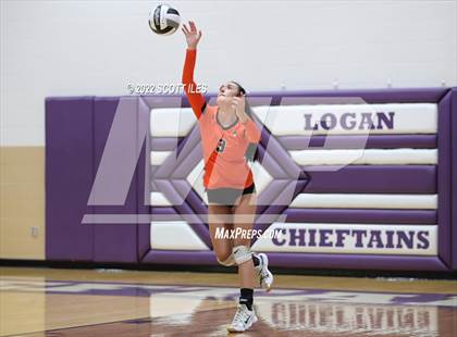 Thumbnail 1 in Wheelersburg vs. Adena (OHSAA D3 Regional) photogallery.