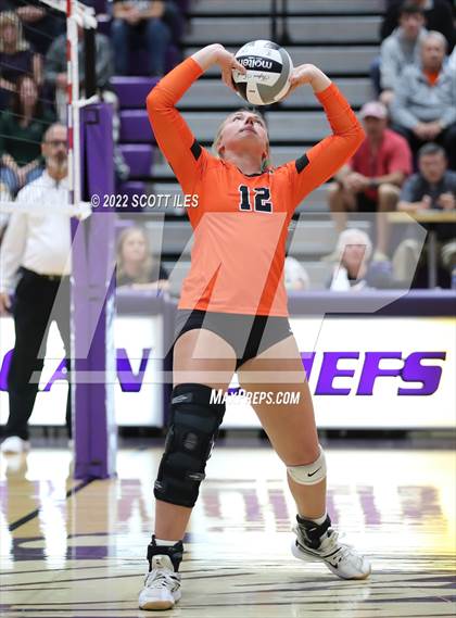 Thumbnail 2 in Wheelersburg vs. Adena (OHSAA D3 Regional) photogallery.