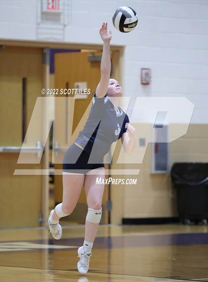 Thumbnail 3 in Wheelersburg vs. Adena (OHSAA D3 Regional) photogallery.