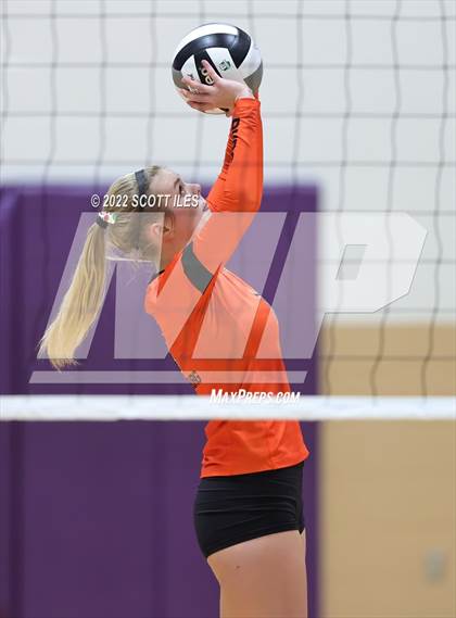 Thumbnail 1 in Wheelersburg vs. Adena (OHSAA D3 Regional) photogallery.