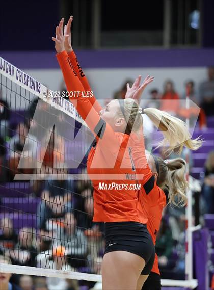 Thumbnail 2 in Wheelersburg vs. Adena (OHSAA D3 Regional) photogallery.