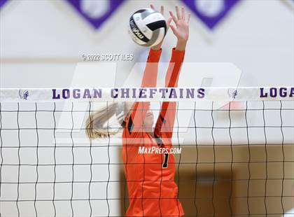 Thumbnail 1 in Wheelersburg vs. Adena (OHSAA D3 Regional) photogallery.