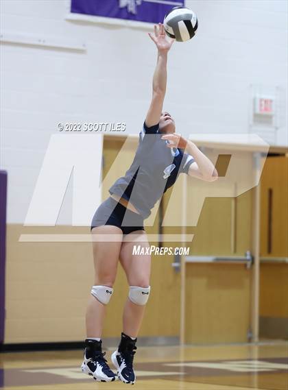 Thumbnail 3 in Wheelersburg vs. Adena (OHSAA D3 Regional) photogallery.