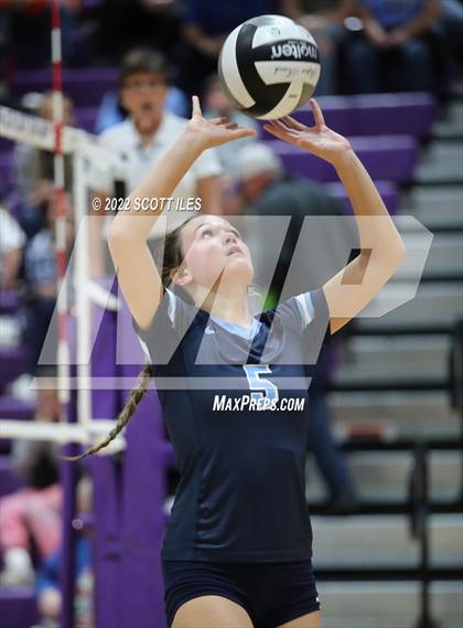 Thumbnail 2 in Wheelersburg vs. Adena (OHSAA D3 Regional) photogallery.
