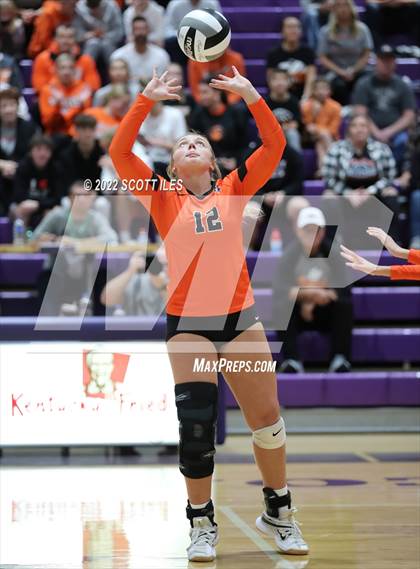 Thumbnail 2 in Wheelersburg vs. Adena (OHSAA D3 Regional) photogallery.