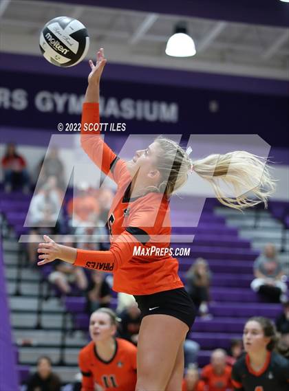 Thumbnail 3 in Wheelersburg vs. Adena (OHSAA D3 Regional) photogallery.
