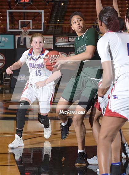 Thumbnail 2 in River Valley vs. Christian Brothers (CIF SJS D3 Final) photogallery.