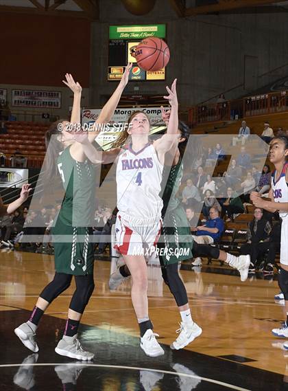 Thumbnail 1 in River Valley vs. Christian Brothers (CIF SJS D3 Final) photogallery.