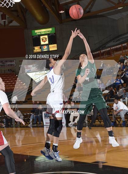 Thumbnail 1 in River Valley vs. Christian Brothers (CIF SJS D3 Final) photogallery.